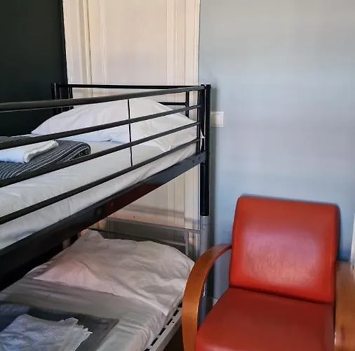 D&n بيت شباب *