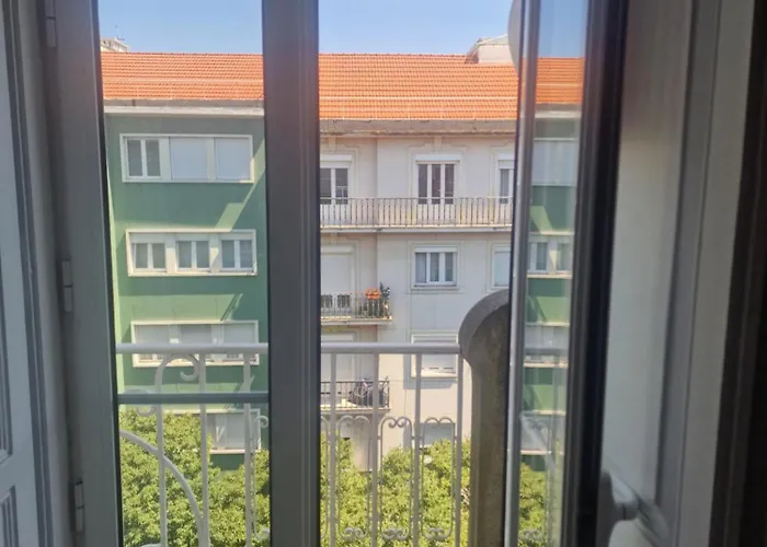 D&n بيت شباب Lisboa