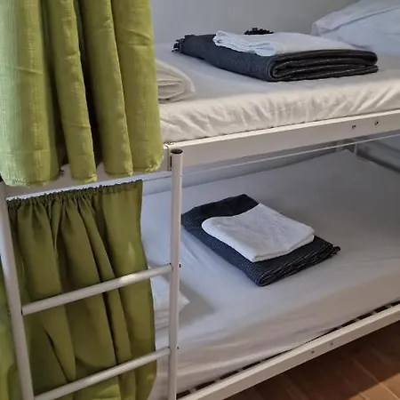 Hostel D&n *