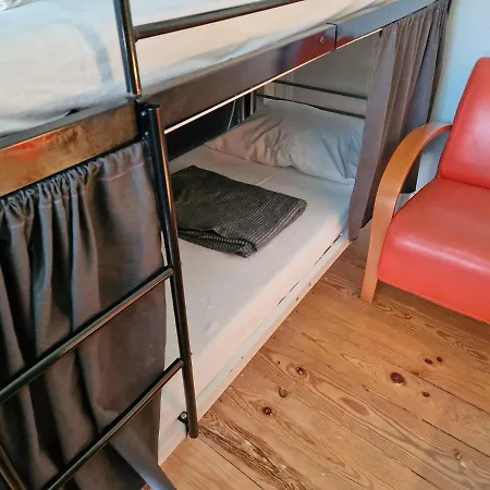 D&n Auberge de jeunesse *