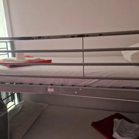 Hostel D&n