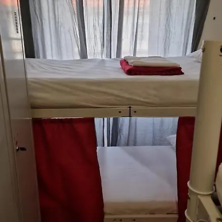 Hostel D&n Lizbona