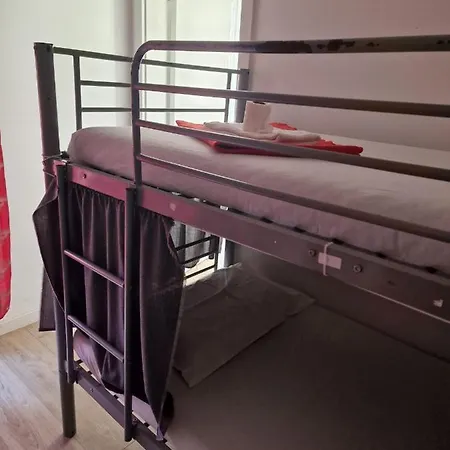Hostel D&n Lizbona